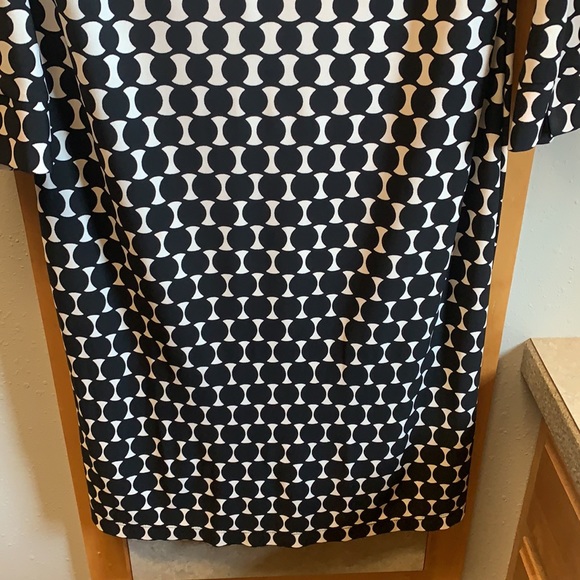 Chico’s black & white dress - Picture 5 of 7